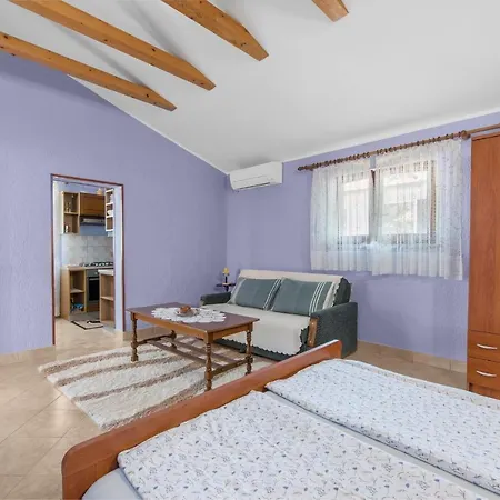 Casa Jelena With Shared Pool