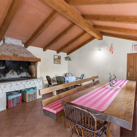 Casa Jelena With Shared Pool Apartment