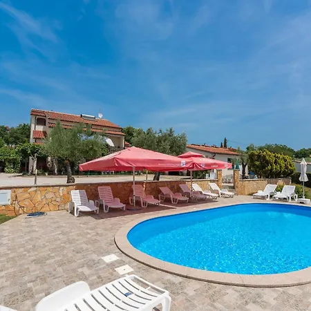 Casa Jelena With Shared Pool