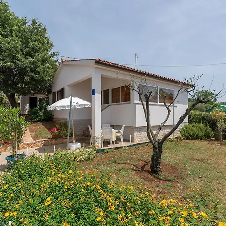 Apartment Casa Jelena With Shared Pool Kastelir