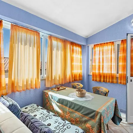 Casa Jelena With Shared Pool Kastelir
