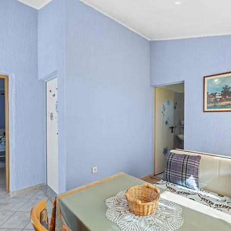Apartment Casa Jelena With Shared Pool *