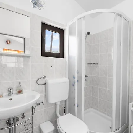 Casa Jelena With Shared Pool