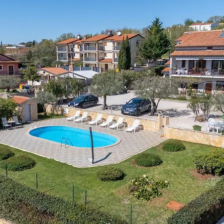 Casa Jelena With Shared Pool Apartment